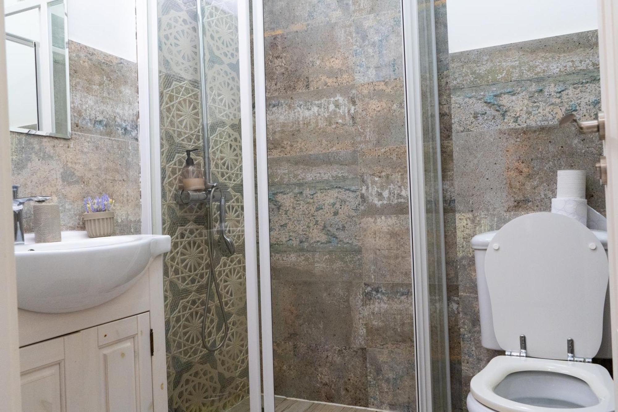 Alexis Spacious Classic Apartment Mamaia Exterior foto