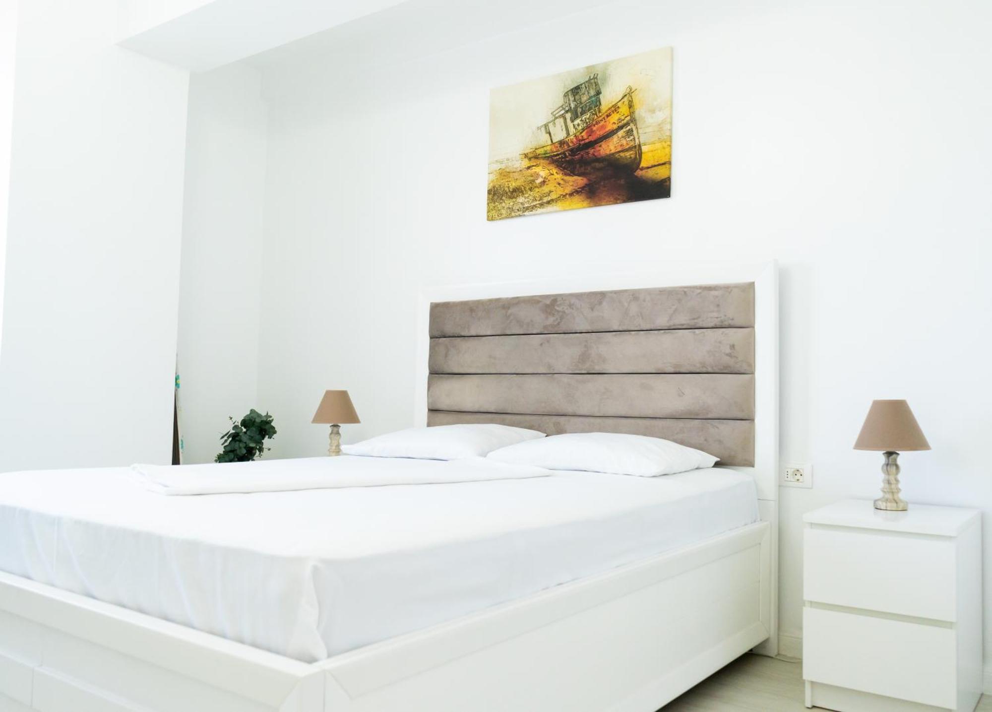 Alexis Spacious Classic Apartment Mamaia Exterior foto